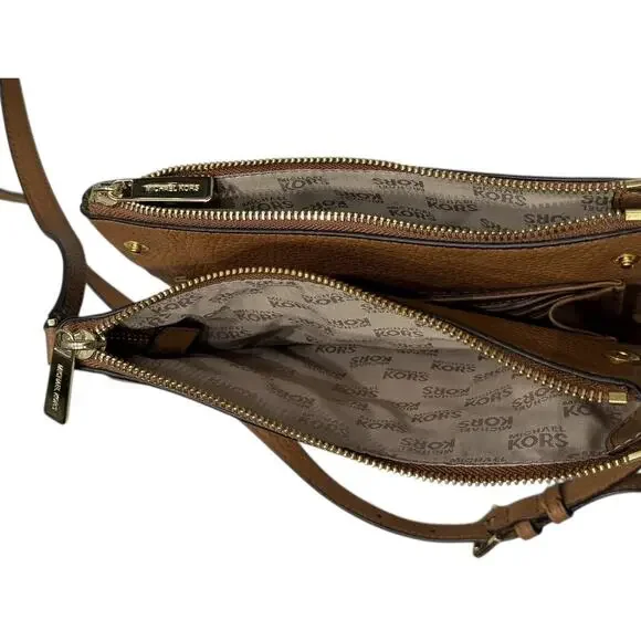 Michael Kors Fulton Double Zip Crossbody Pebble Leather Brown W/ Gold Hardware - Picture 10 of 12